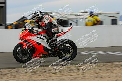 media/Jan-15-2022-CVMA (Sat) [[711e484971]]/Race 11 Amateur Supersport Middleweight/